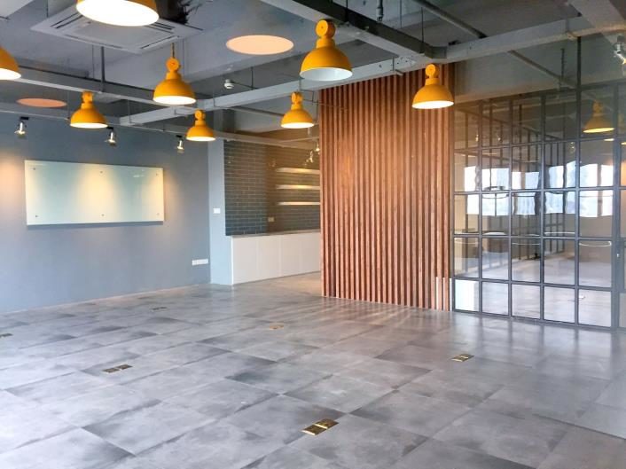 Rent office near IAPM in French Concession Shanghai